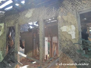 Зруйнована школа